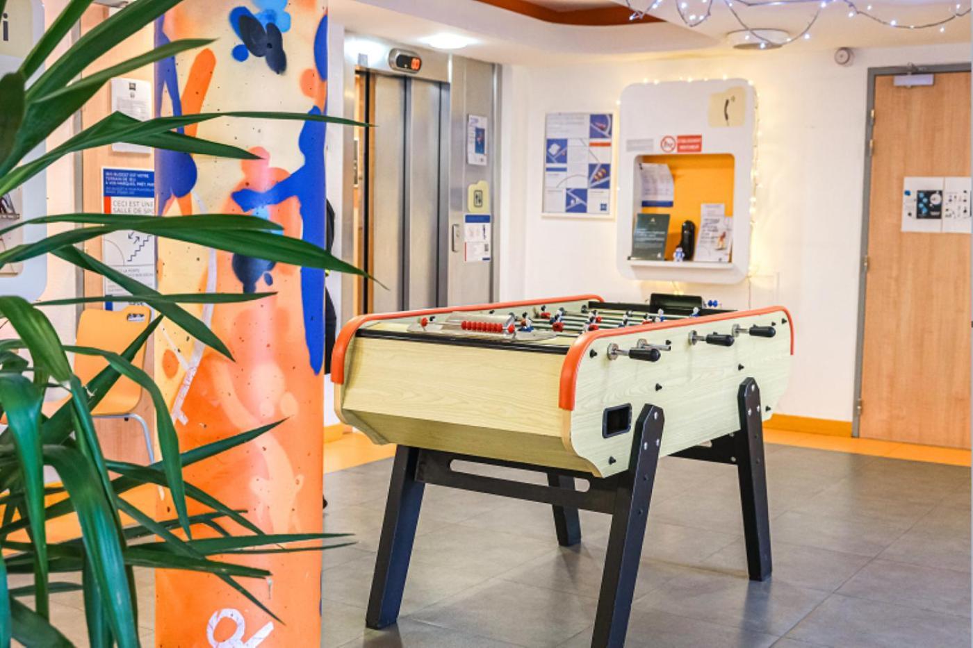 Ibis Budget Toulouse Aeroport Blagnac Exterior foto